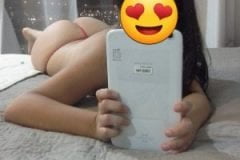 Autofotos de putita para calentar a sus seguidores