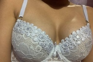 Tetas de mi ex novia disfruten