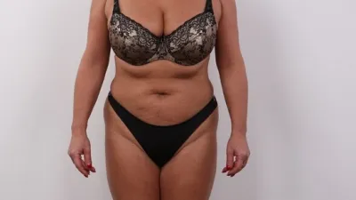 Tremenda madura en lencería sexy rebuena